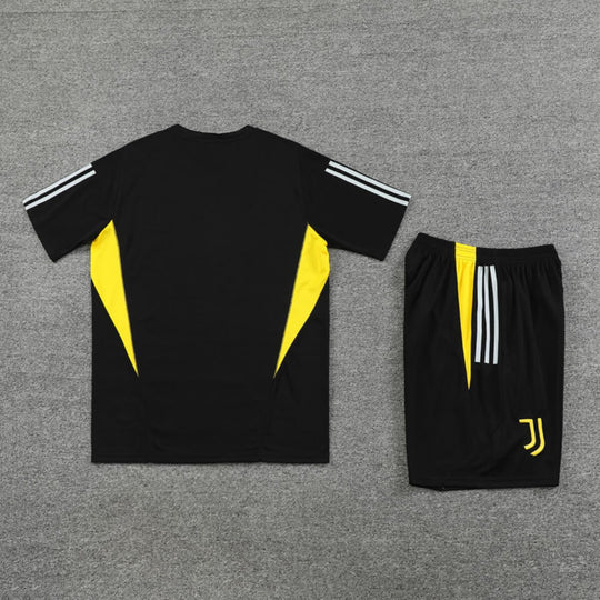 Kit Short e Camisa Preto Juventus Treino 2023/24