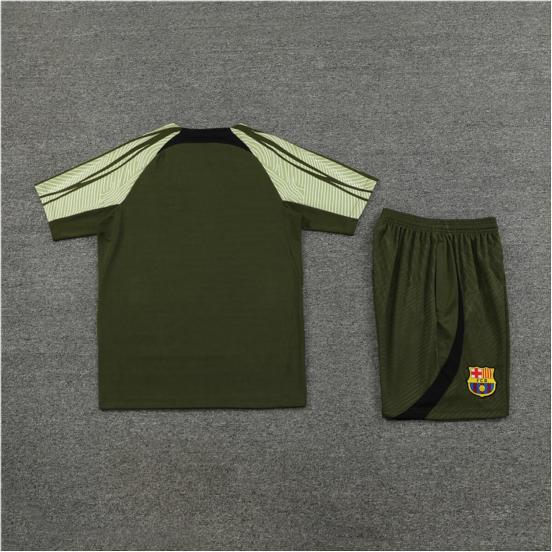 Conjunto Barcelona Treino Camisa e Short Verde Musgo 2023/24